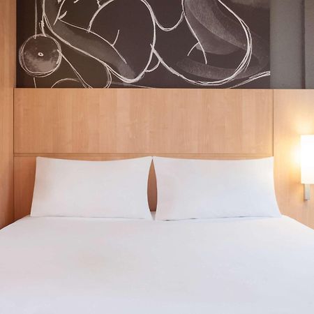 Hotel Ibis Maine Montparnasse Paříž Exteriér fotografie